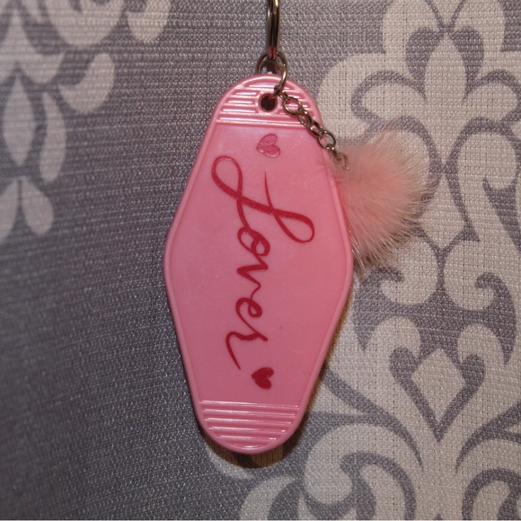 Taylor Swift Eras Lover Hotel Keychain - Picture 1 of 2